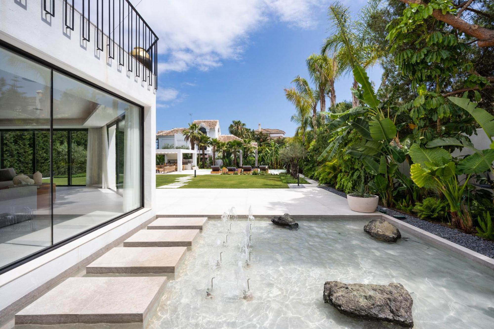 Diamond Villa