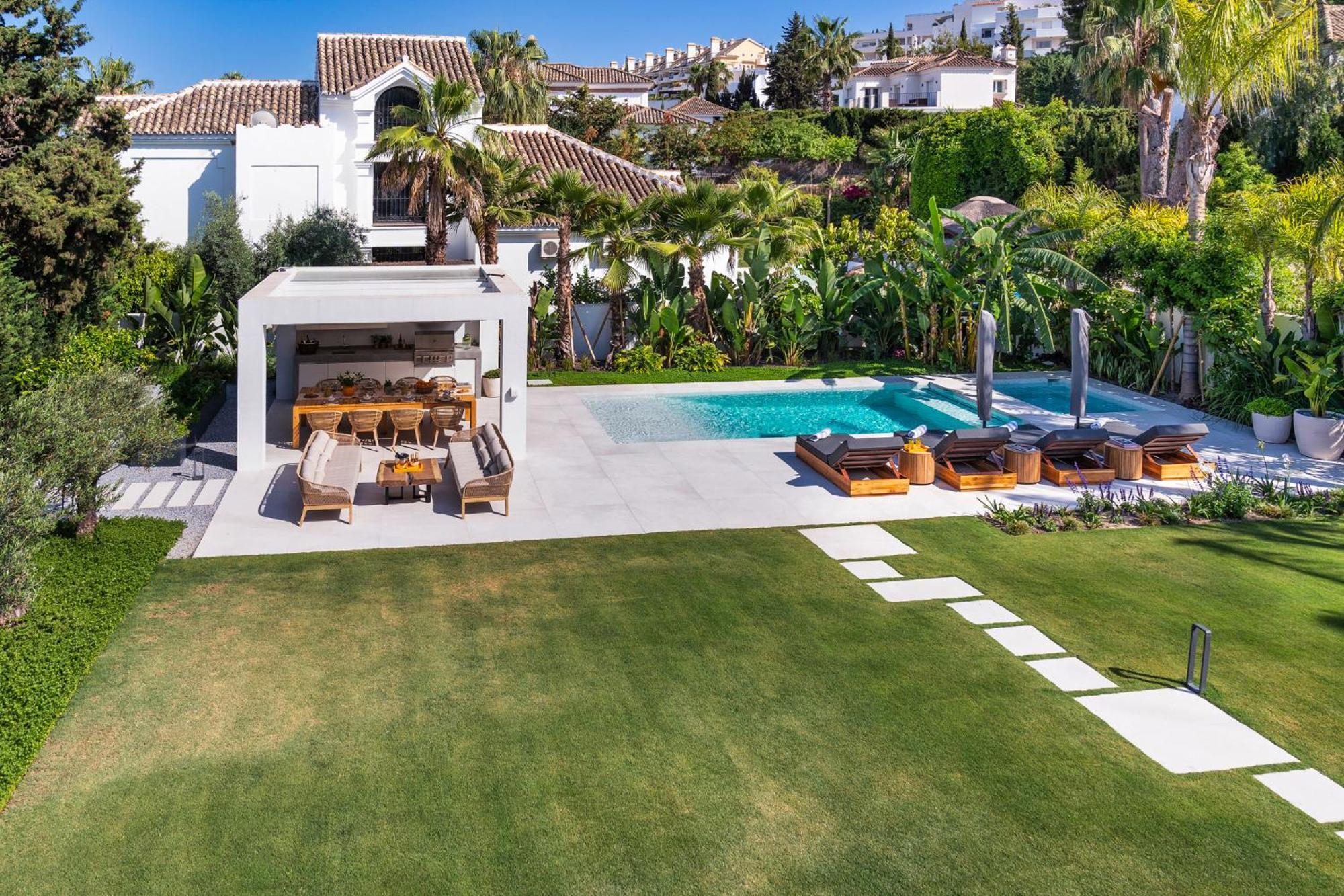 Diamond Villa